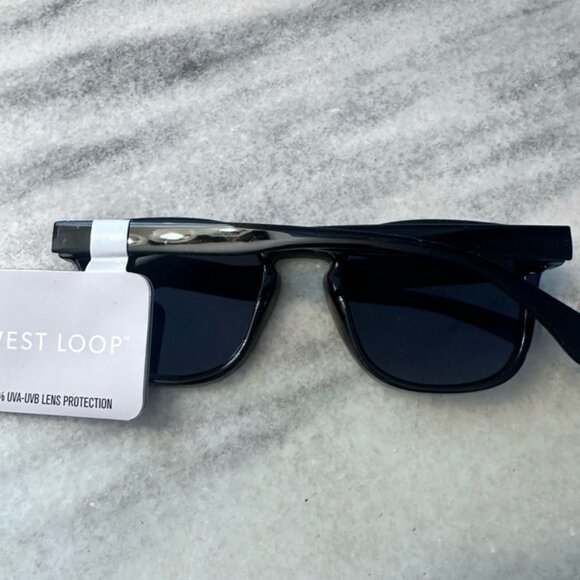 West Loop Black Sunglasses NWT - Picture 2 of 5
